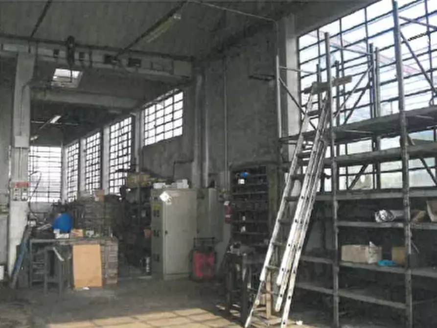 Immagine 7 di Capannone industriale in vendita  a Rivara