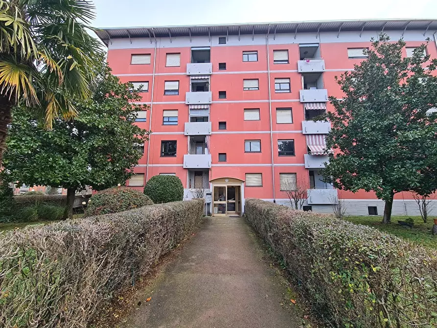 Immagine 1 di Appartamento in vendita  a Grugliasco