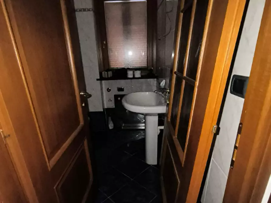 Immagine 9 di Appartamento in vendita  a Pinerolo