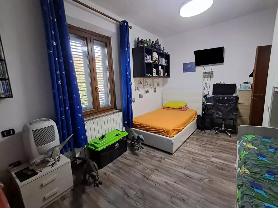 Immagine 12 di Appartamento in vendita  a Pontedera