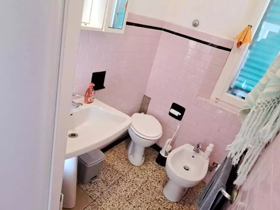 Immagine 20 di Porzione di casa in vendita  a Rosignano Marittimo