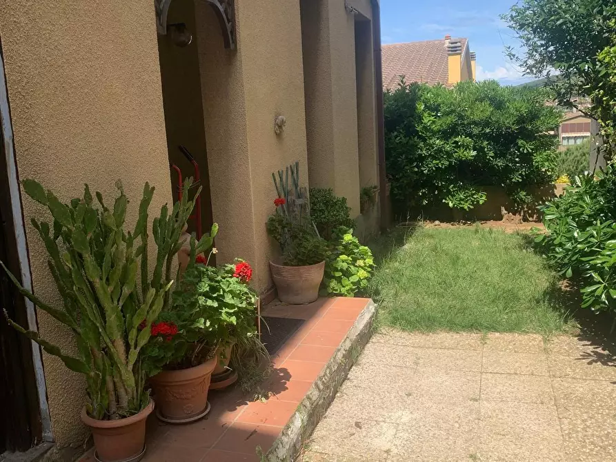 Immagine 17 di Appartamento in vendita  a Piombino