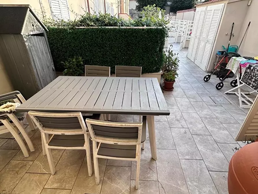 Immagine 15 di Villetta a schiera in vendita  a Pisa