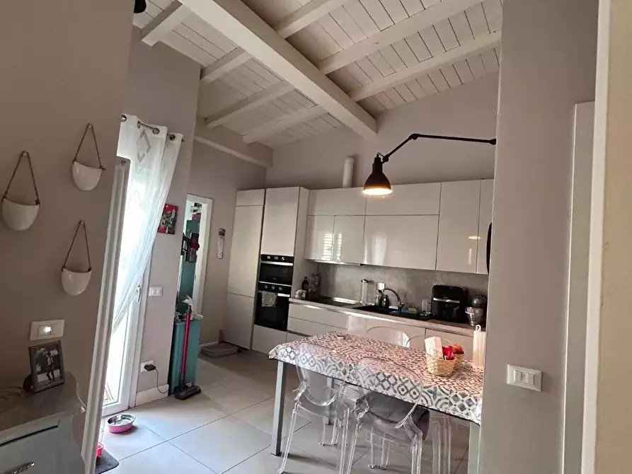 Immagine 3 di Villetta a schiera in vendita  a Pisa