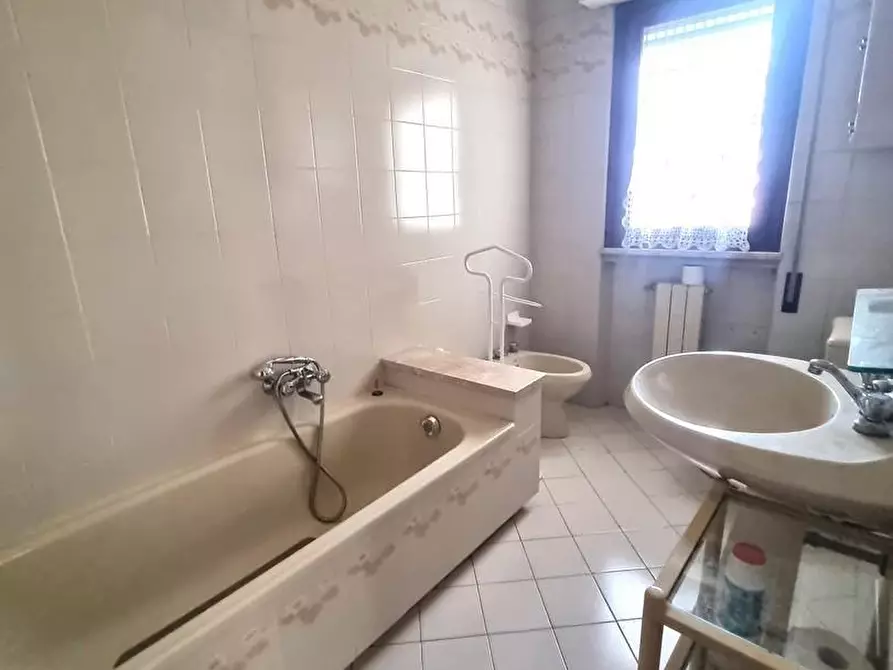 Immagine 16 di Casa bifamiliare in vendita  a Viareggio