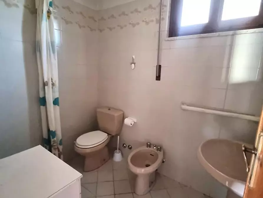 Immagine 19 di Casa bifamiliare in vendita  a Viareggio