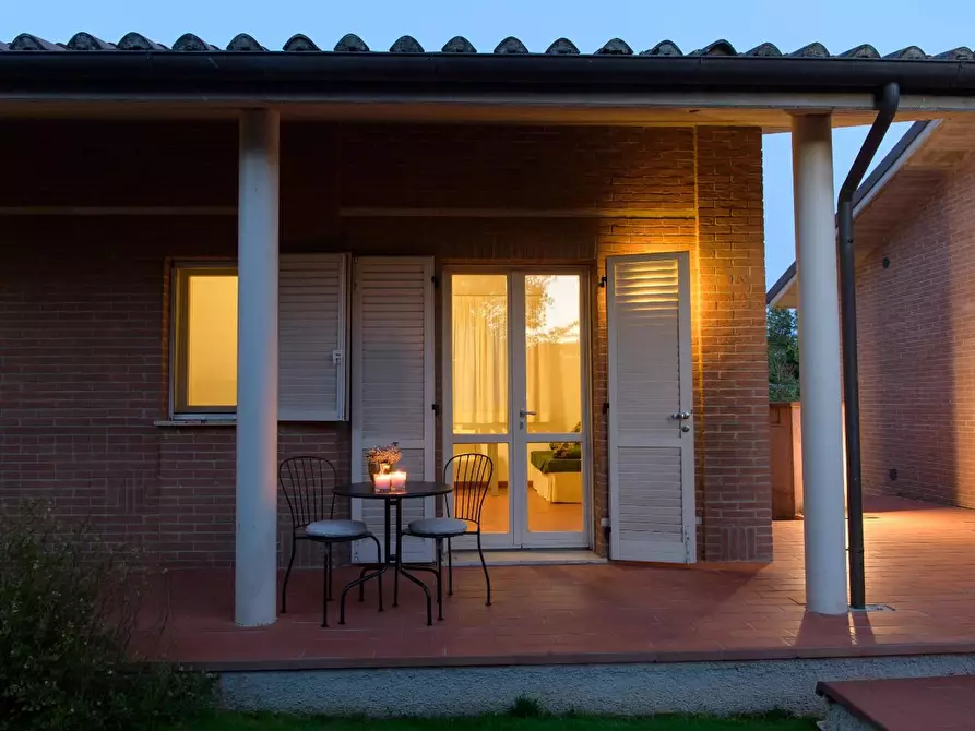Immagine 20 di Villa in vendita  a Pisa