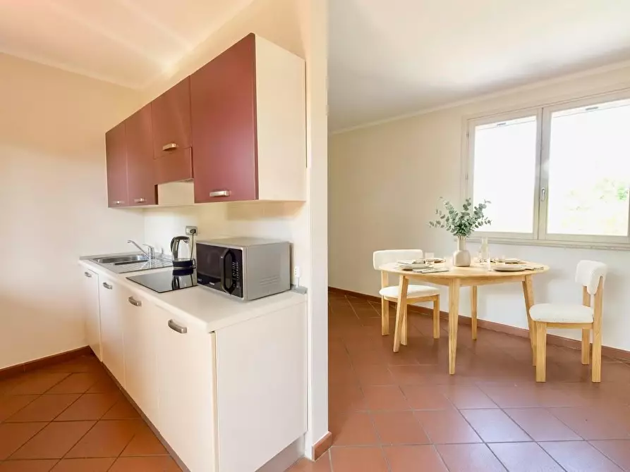 Immagine 21 di Villa in vendita  a Pisa