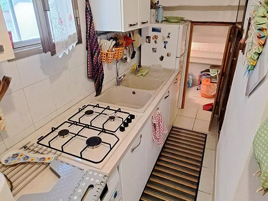 Immagine 6 di Appartamento in vendita  a Rosignano Marittimo