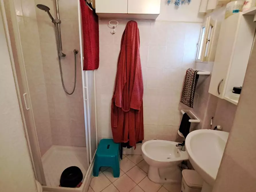 Immagine 15 di Appartamento in vendita  a Rosignano Marittimo