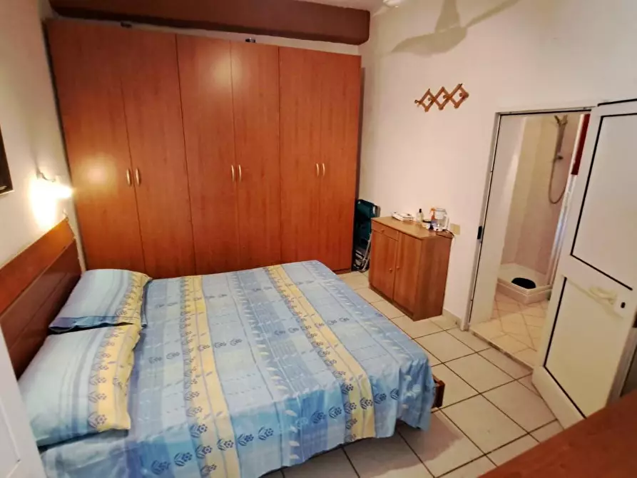 Immagine 11 di Appartamento in vendita  a Rosignano Marittimo