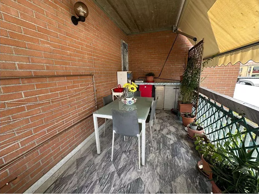 Immagine 10 di Appartamento in vendita  a Carrara