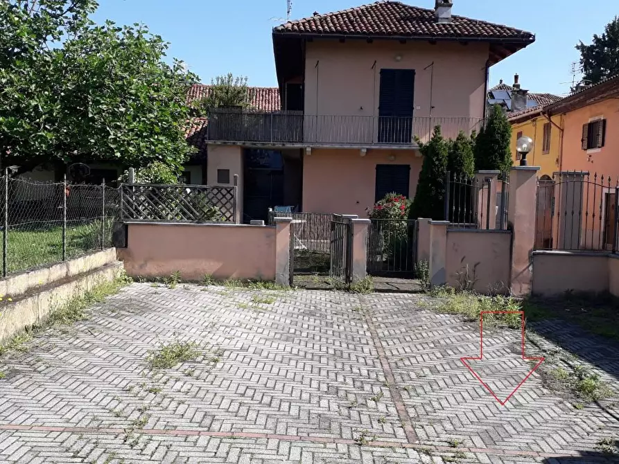 Immagine 2 di Appartamento in vendita  a Cumiana