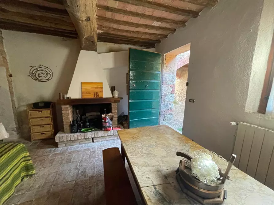 Immagine 13 di Appartamento in vendita  a Sovicille