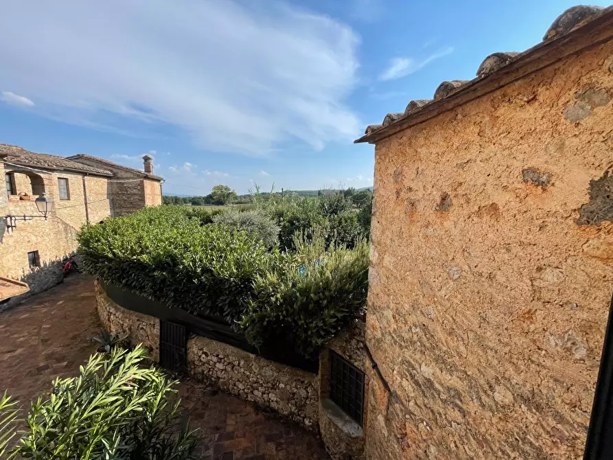 Immagine 27 di Appartamento in vendita  a Sovicille
