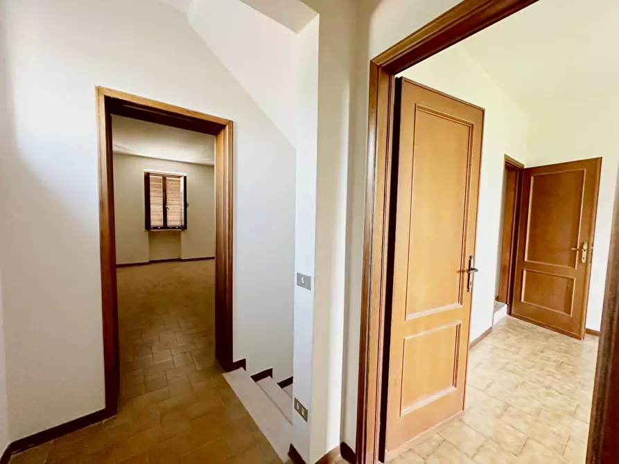 Immagine 13 di Casa bifamiliare in vendita  a Pescia