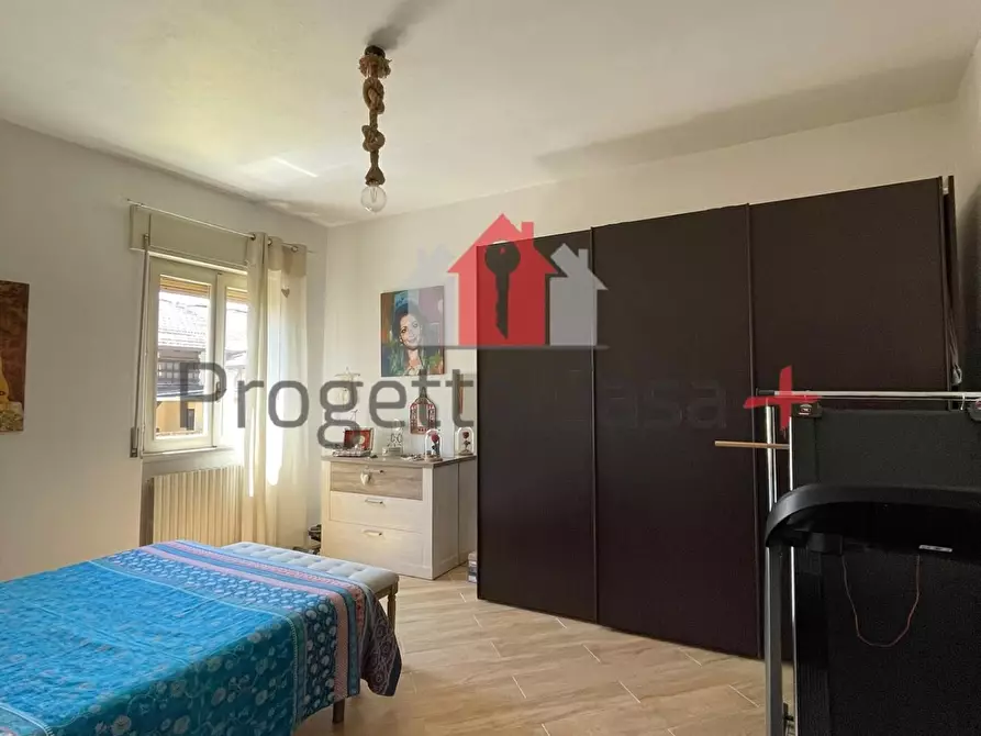 Immagine 83 di Appartamento in vendita  a Carnago