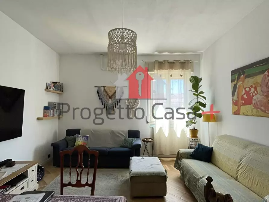 Immagine 62 di Appartamento in vendita  a Carnago