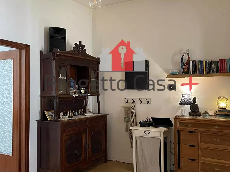 Immagine 69 di Appartamento in vendita  a Carnago
