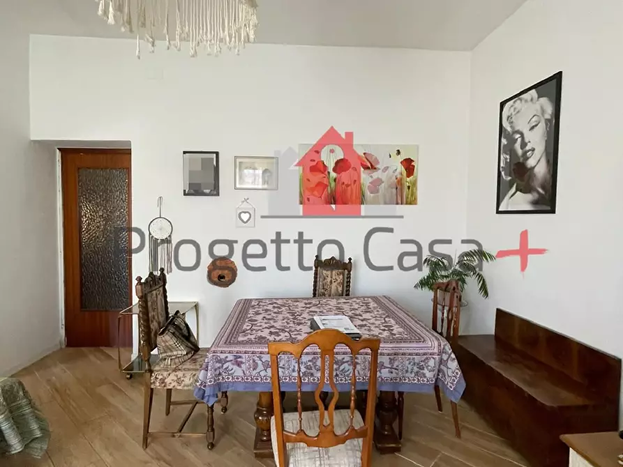Immagine 46 di Appartamento in vendita  a Carnago