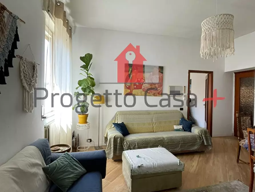 Immagine 53 di Appartamento in vendita  a Carnago