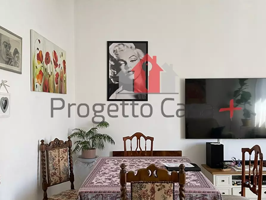 Immagine 60 di Appartamento in vendita  a Carnago