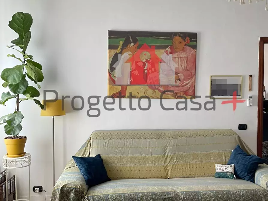 Immagine 55 di Appartamento in vendita  a Carnago