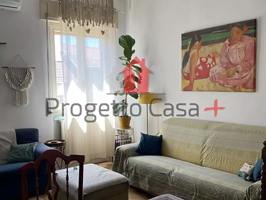 Immagine 51 di Appartamento in vendita  a Carnago