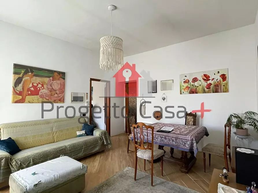 Immagine 54 di Appartamento in vendita  a Carnago