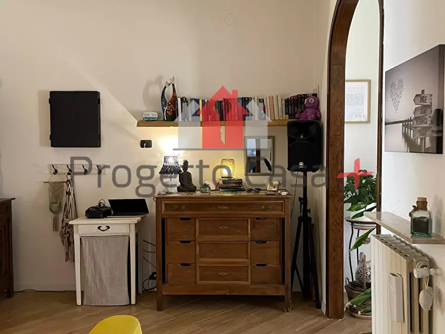 Immagine 68 di Appartamento in vendita  a Carnago