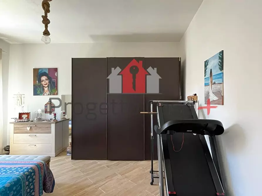 Immagine 78 di Appartamento in vendita  a Carnago