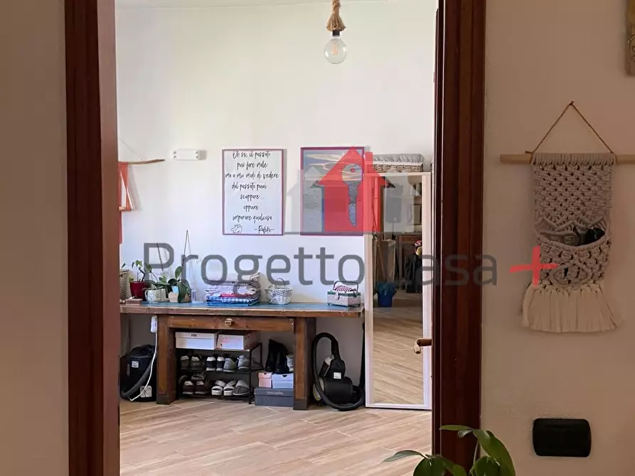 Immagine 10 di Appartamento in vendita  a Carnago