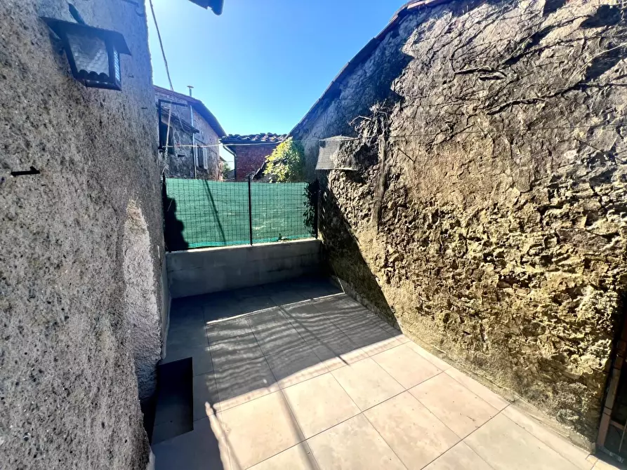 Immagine 5 di Terratetto in vendita  a Borgo A Mozzano