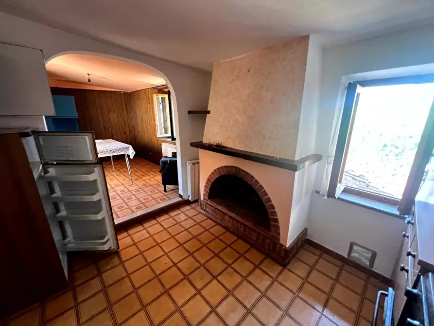 Immagine 16 di Terratetto in vendita  a Borgo A Mozzano
