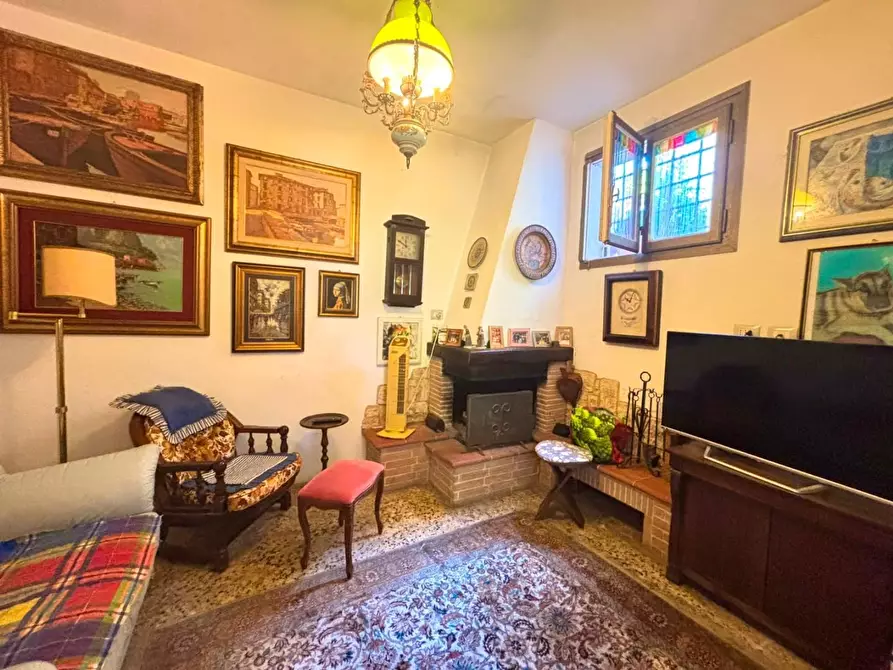 Immagine 5 di Casa indipendente in vendita  a Crespina Lorenzana