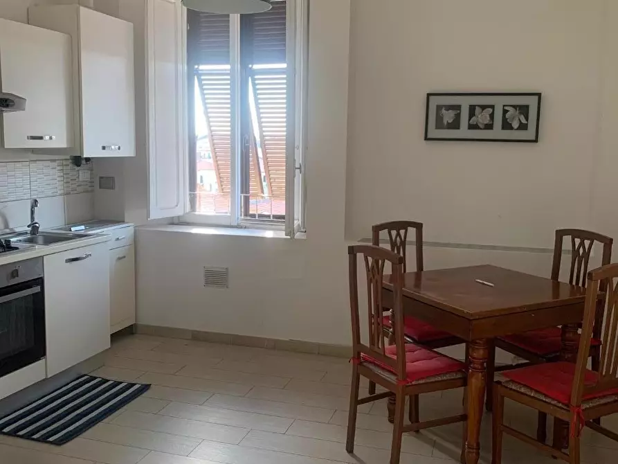 Immagine 3 di Appartamento in vendita  a Livorno