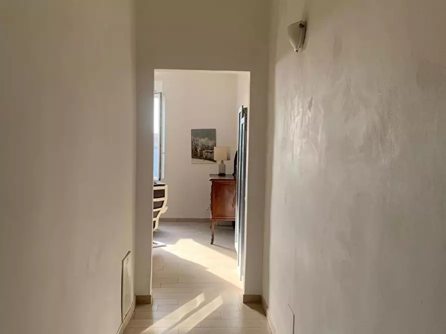 Immagine 10 di Appartamento in vendita  a Livorno