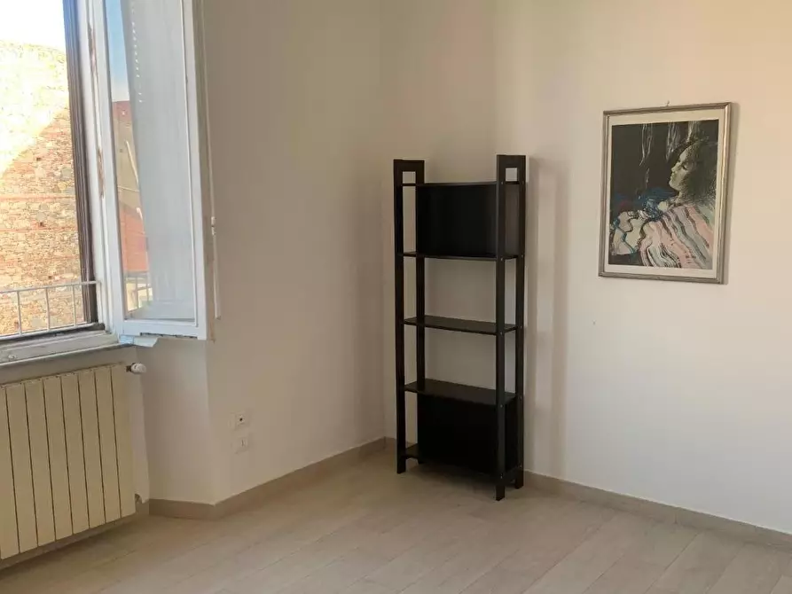 Immagine 18 di Appartamento in vendita  a Livorno