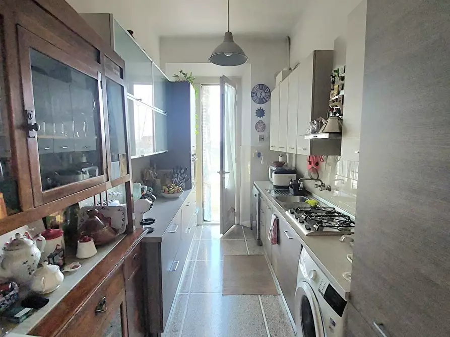 Immagine 5 di Appartamento in vendita  a Pisa