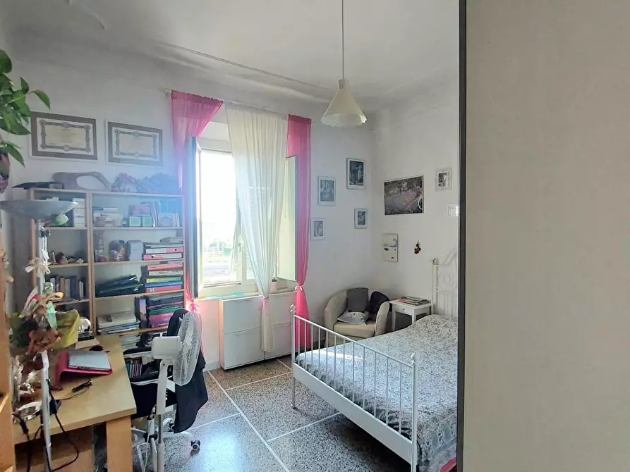 Immagine 11 di Appartamento in vendita  a Pisa