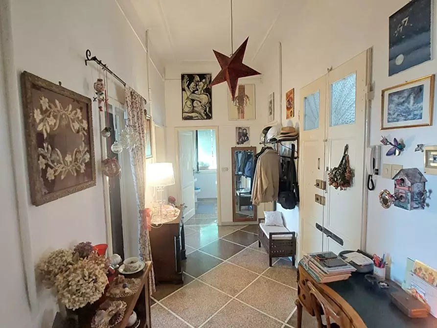 Immagine 2 di Appartamento in vendita  a Pisa