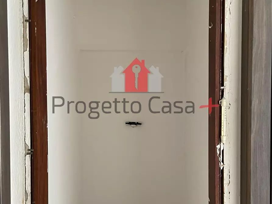 Immagine 21 di Appartamento in vendita  a Cairate