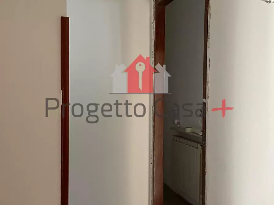 Immagine 5 di Appartamento in vendita  a Cairate