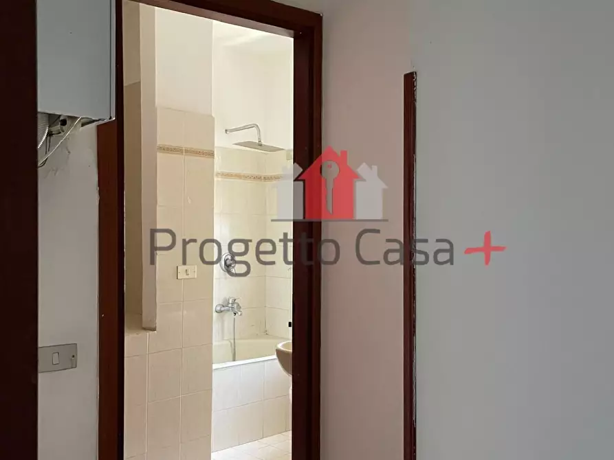 Immagine 14 di Appartamento in vendita  a Cairate