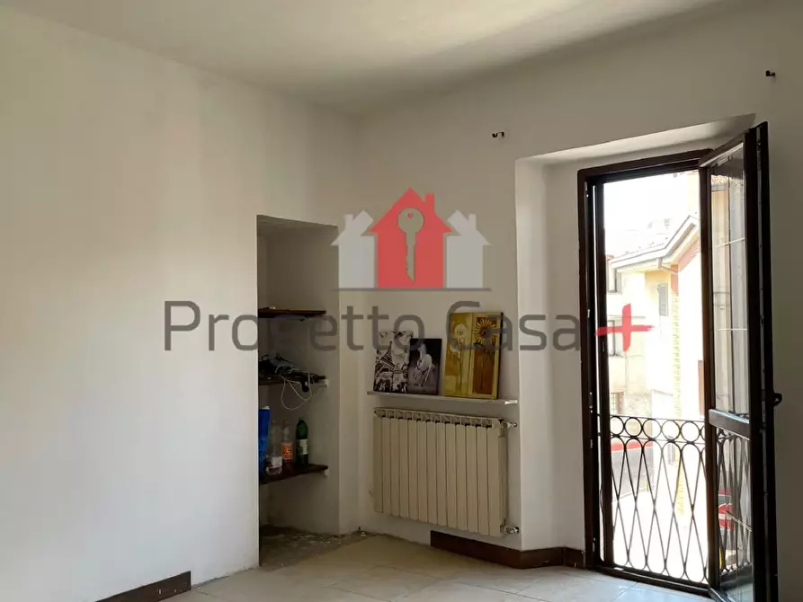 Immagine 23 di Appartamento in vendita  a Cairate