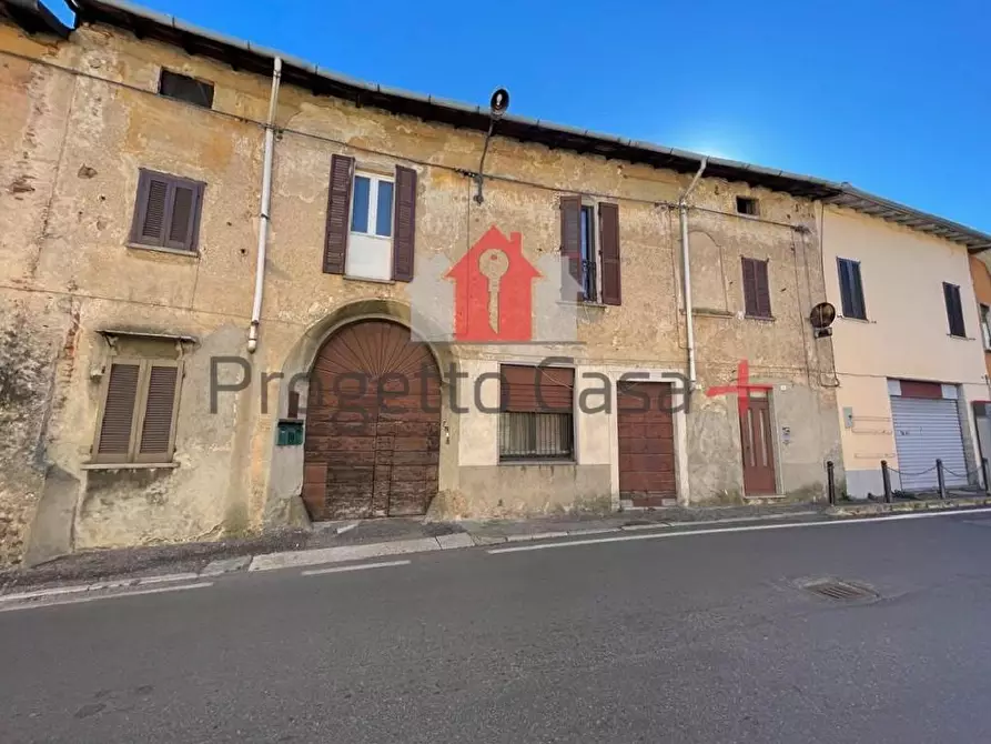 Immagine 2 di Appartamento in vendita  a Cairate