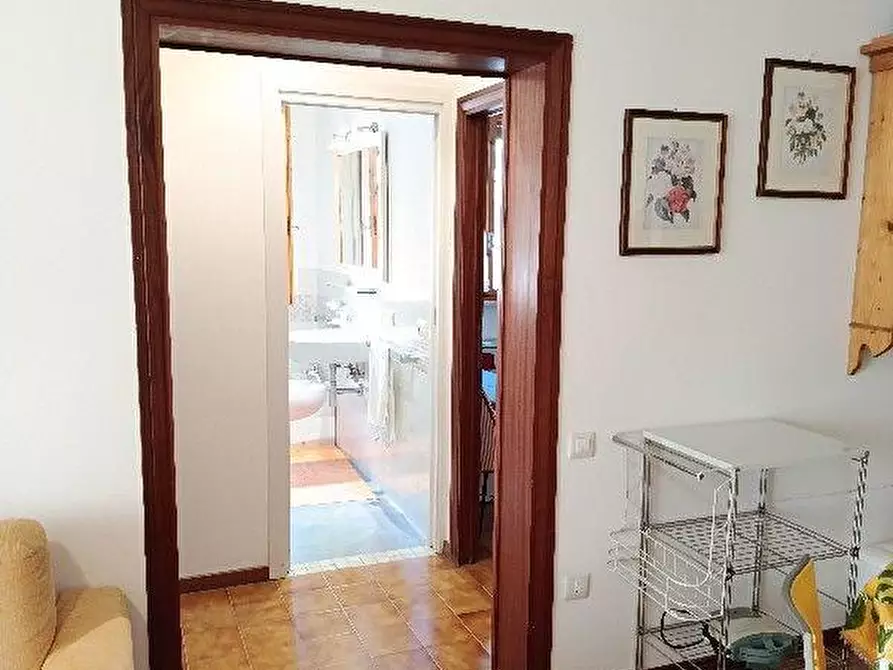 Immagine 4 di Appartamento in vendita  a Rosignano Marittimo