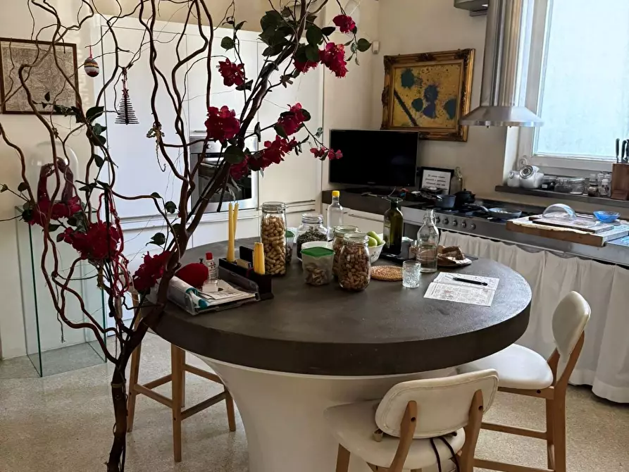 Immagine 7 di Loft/Open space in vendita  a Empoli