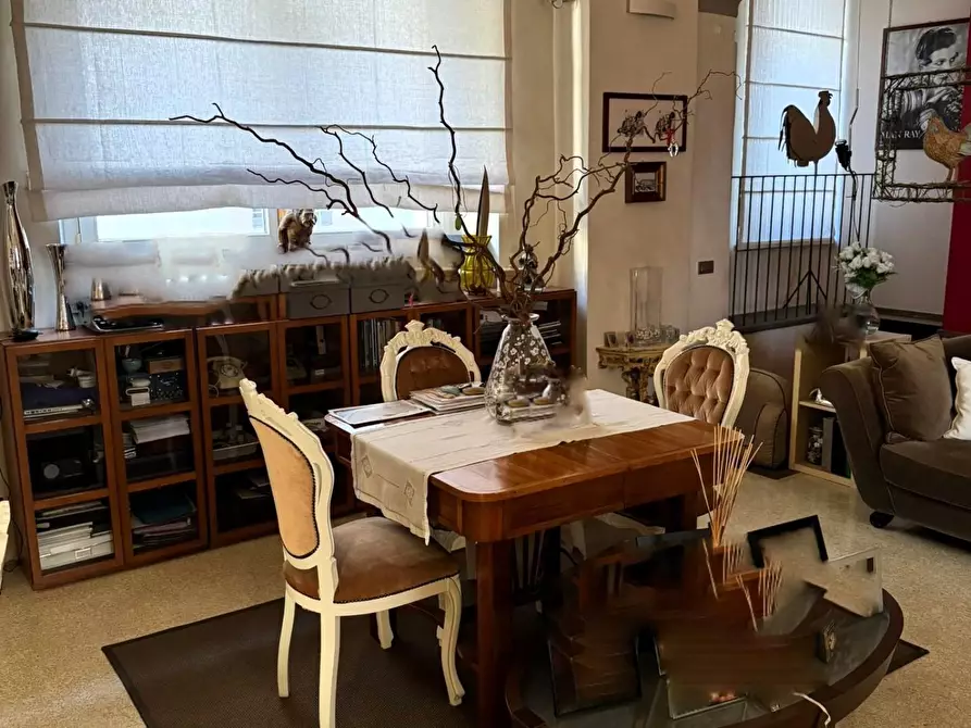 Immagine 3 di Loft/Open space in vendita  a Empoli