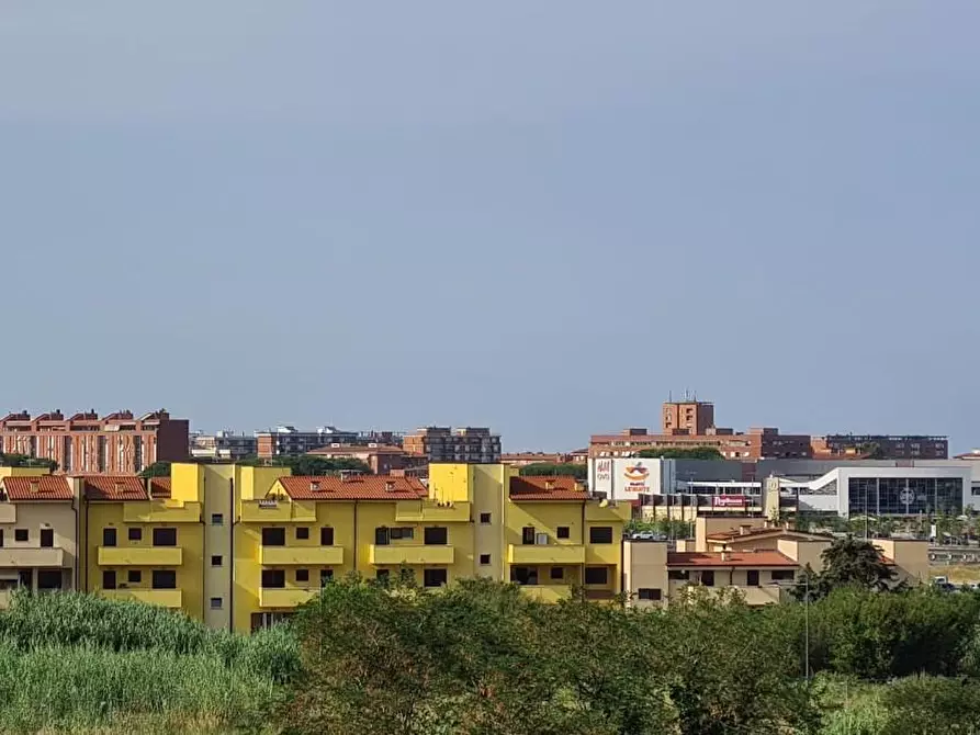 Immagine 18 di Appartamento in vendita  a Livorno